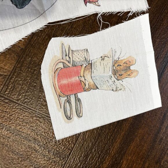 Vintage 1993 Beatrix Potter No-Sew Fabric Appliqués - Picture 7 of 9